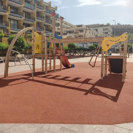Jardines Del Mar, Puerto De Santiago, Tenerife, Canarias * פוארטו דה סנטיאגו
